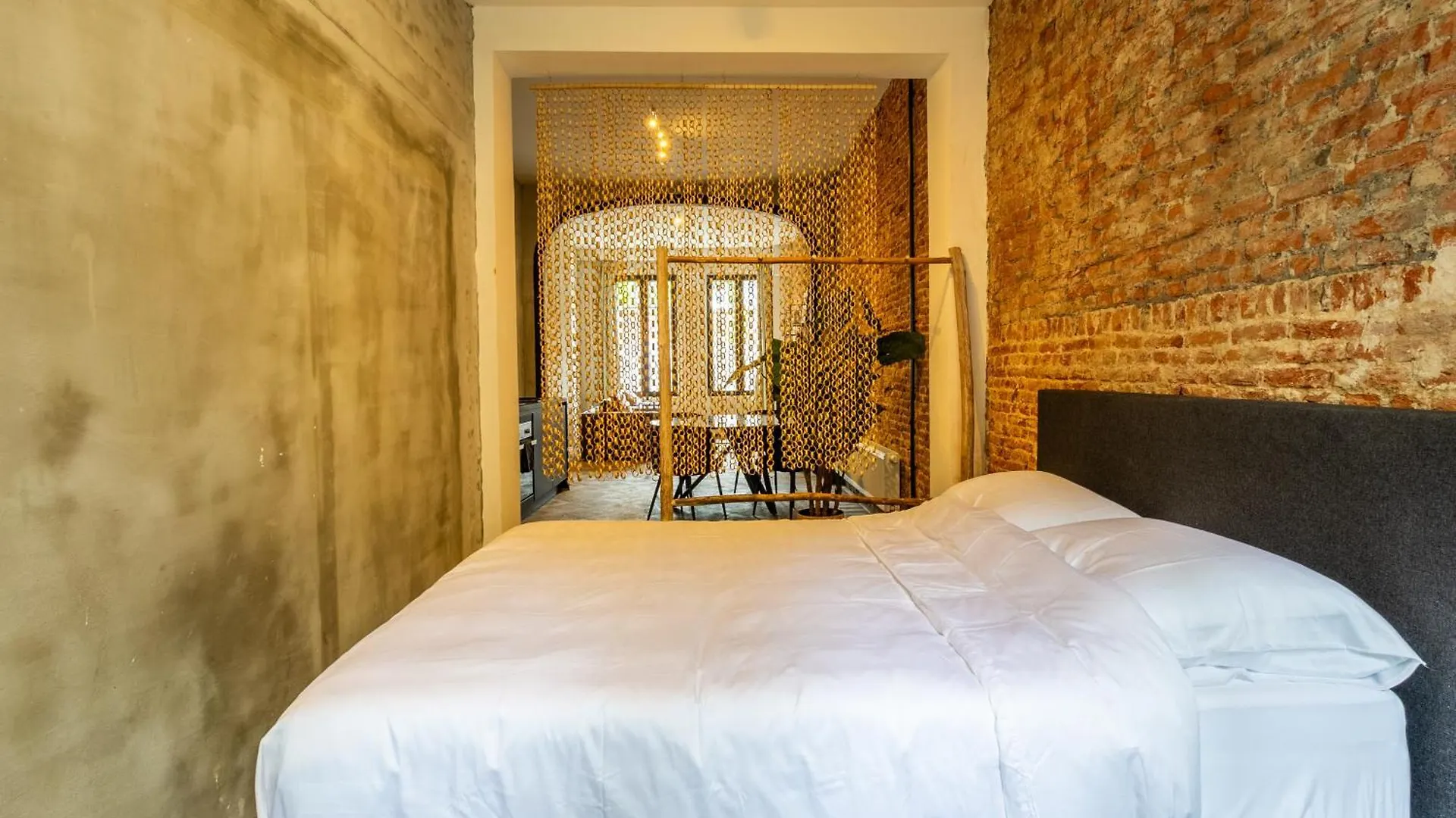 Zooside Suites Antwerp Apartment