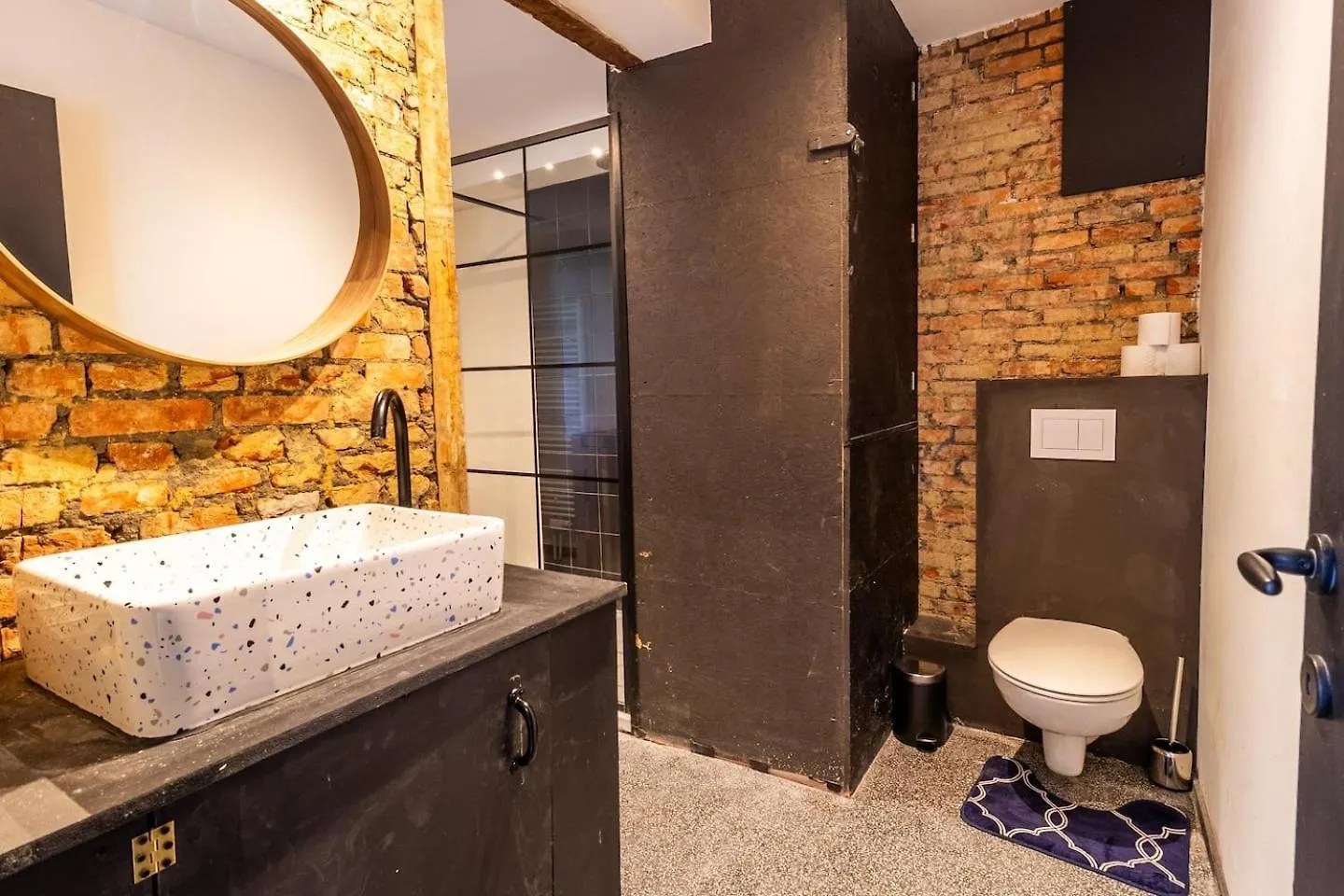 Zooside Suites Antwerp 0*,  Belgium