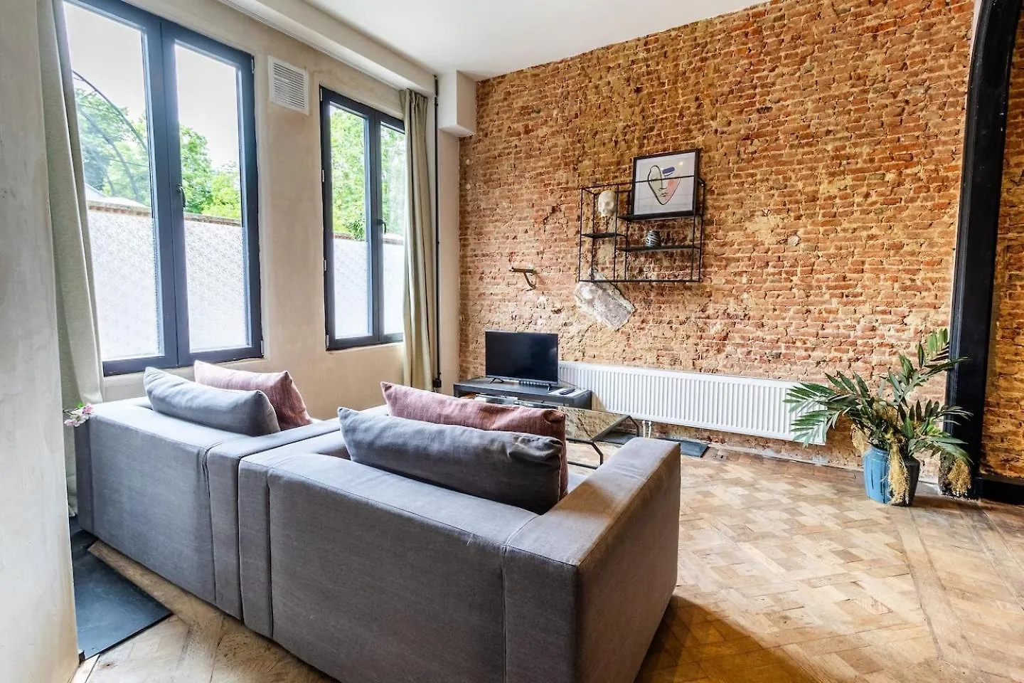 Zooside Suites Antwerp Belgium